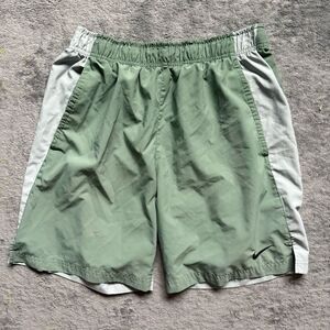 Mens Medium Nike AeroSwift Dri-FIT Running Shorts Green